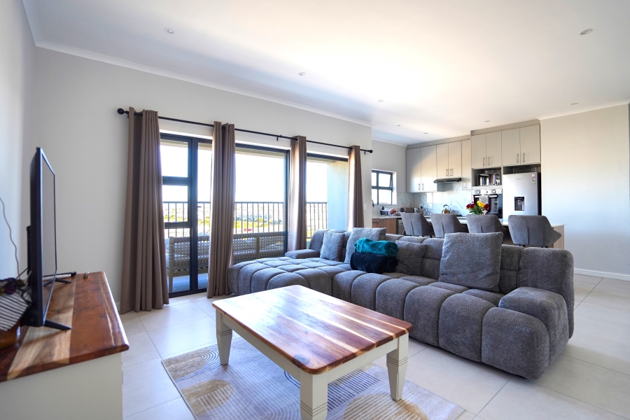 To Let 3 Bedroom Property for Rent in Sandown Western Cape